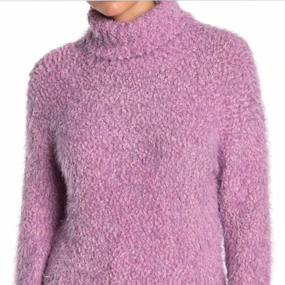 NWOT ABOUND LAVENDER FUZZY TURTLENECK SWEATER - Picture 6 of 8